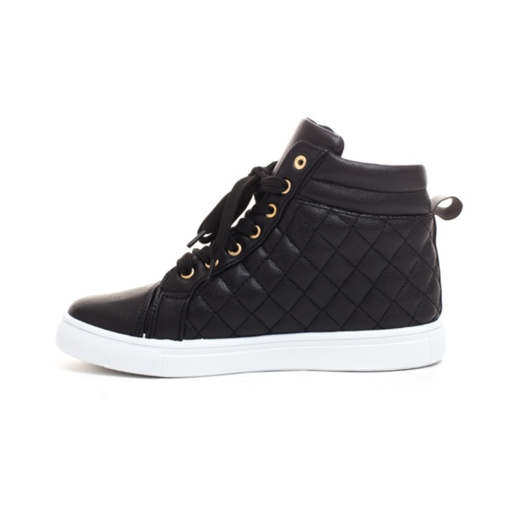 *ONLY 2 LEFT*  Quilted Zipper High Top Sneakers - Picture 7 of 10
